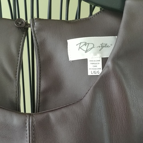 NWT "RD style" dress, size "L" 100% Polyurethine - Picture 4 of 12